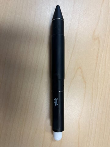 Vape pen that looks exactly like a real pen 